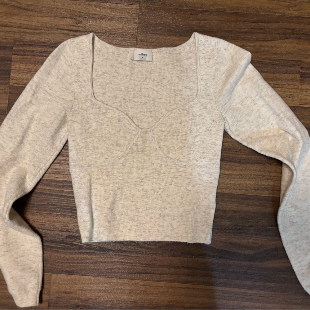 Aritzia Cream Long Sleeve Knit Top
